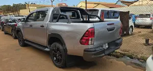 Toyota Hilux 2018 Gray
