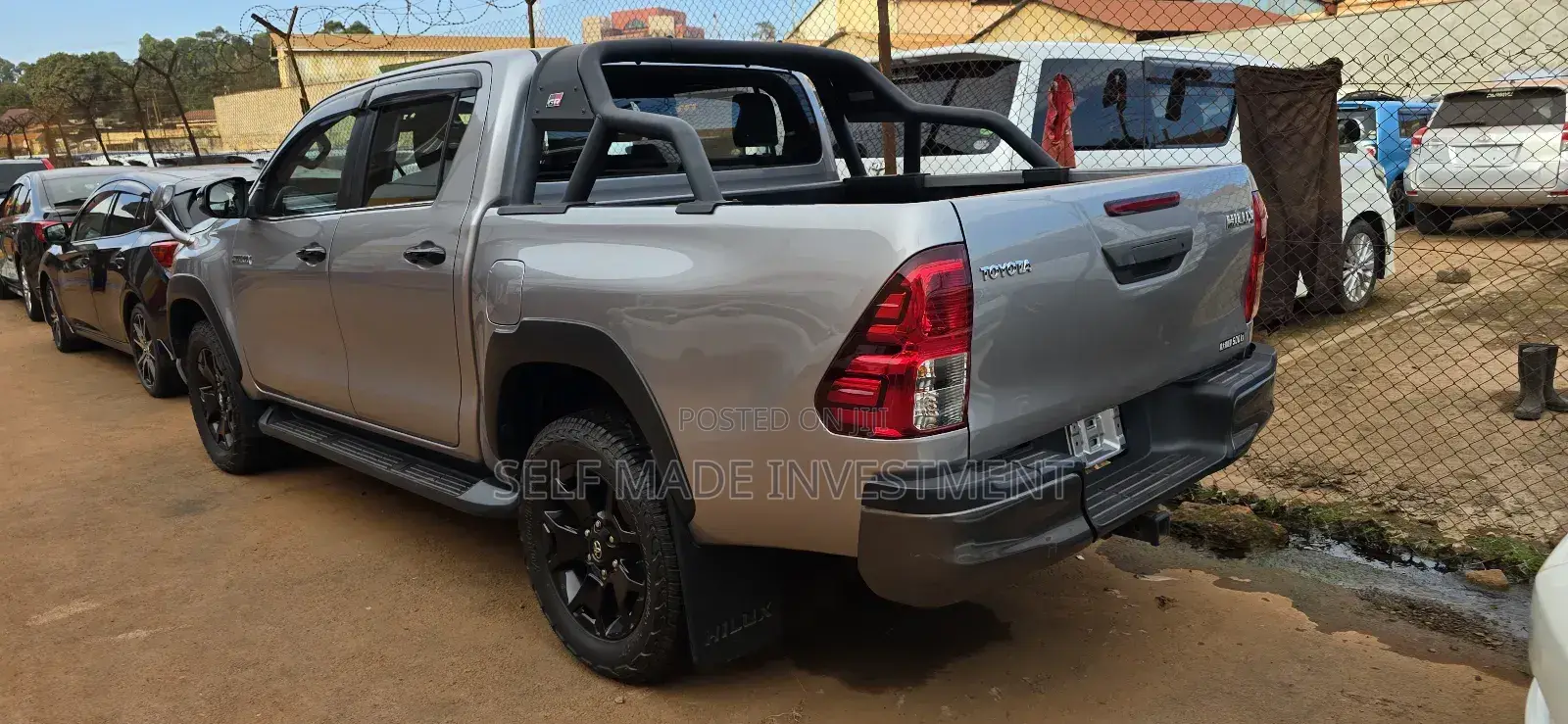 Toyota Hilux 2018 Gray