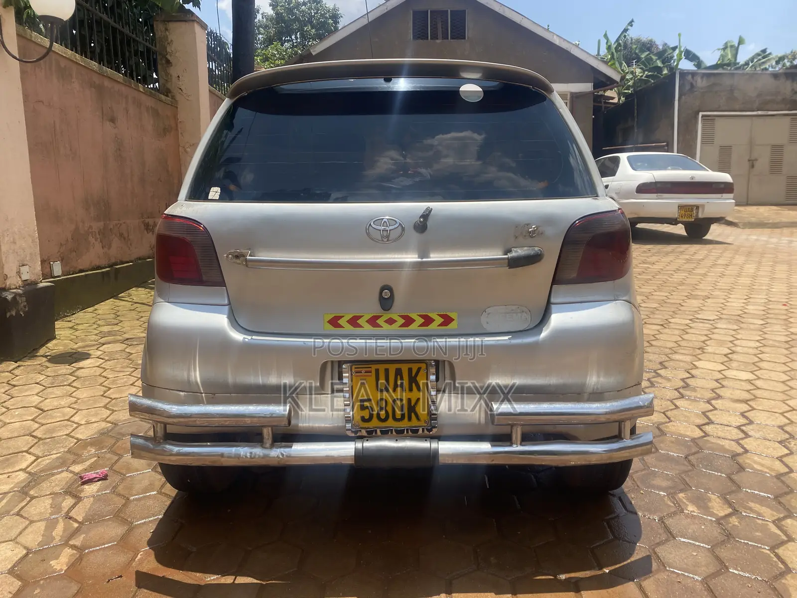 Toyota Vitz 1.0 FWD 5dr 2002 Silver