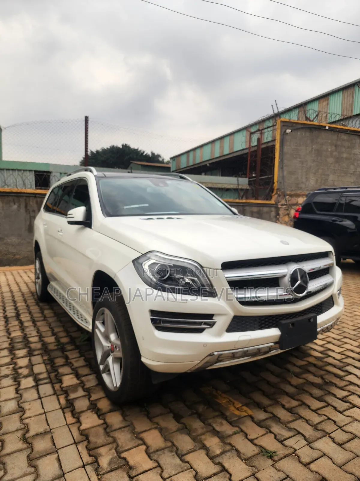 Mercedes-Benz GLS-Class GLS350d 4Matic 2017 White