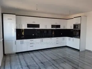 Kitchen Cabinet Design