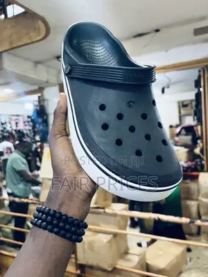 Crocs Sandals Black( Coffee,Grey and Navyblue Available)