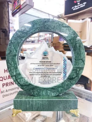 Glass Plaques or Awards