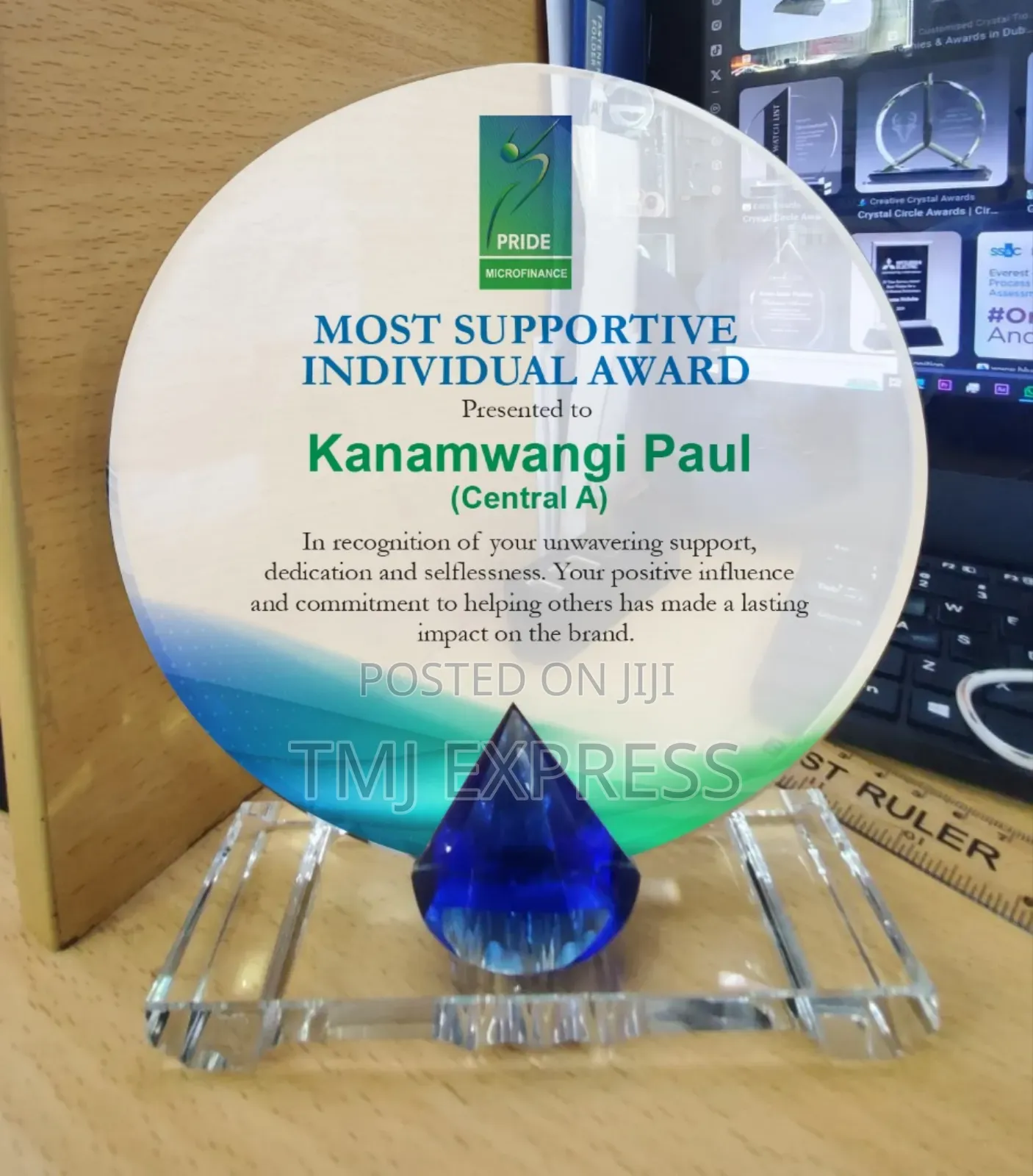 Glass Plaques or Awards