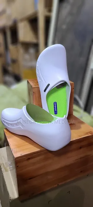 Nursing Clocs/ Medical Shoes