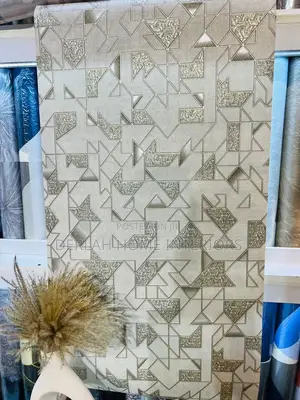 White en Grey Wallpaper