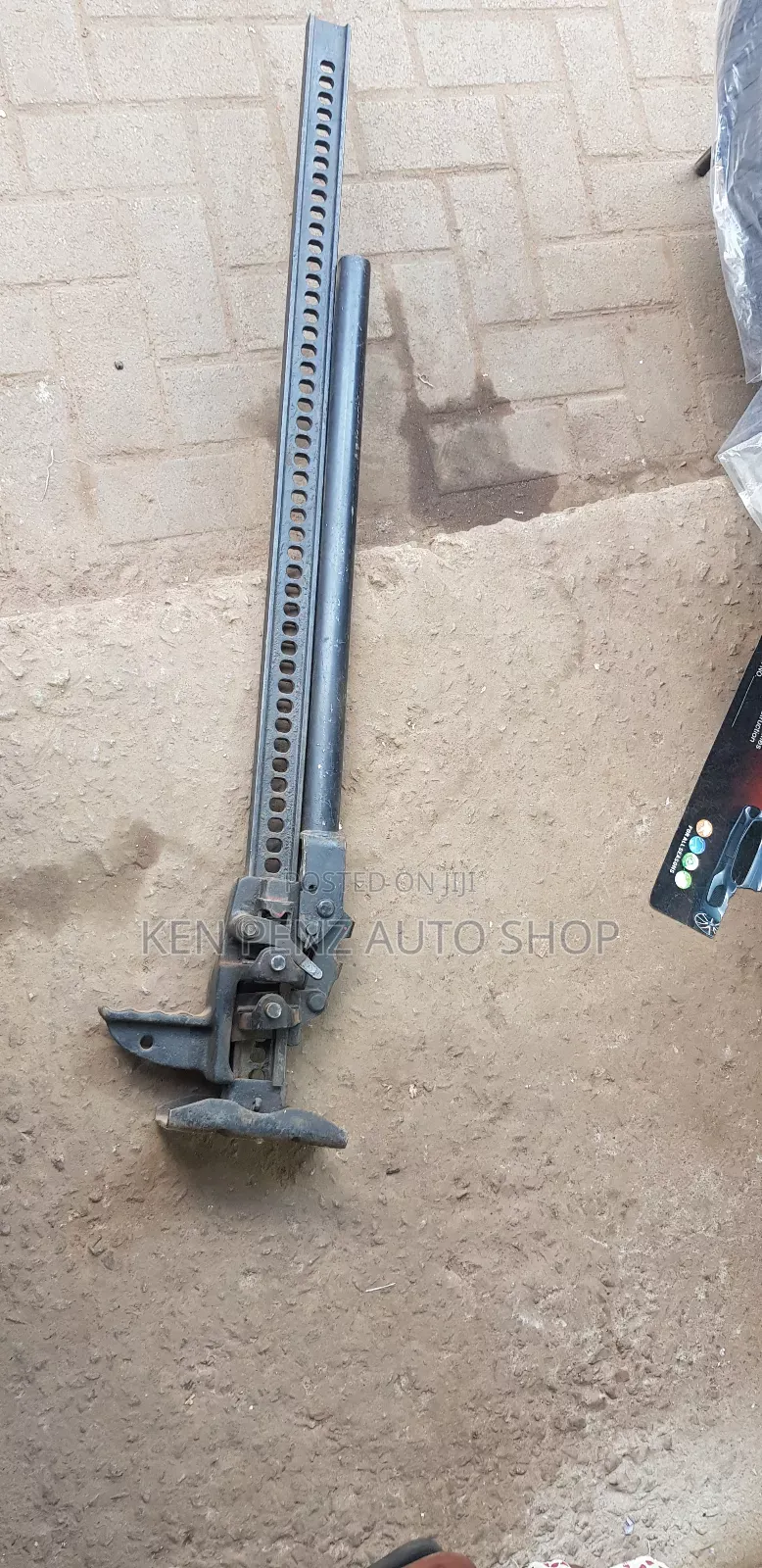 Handy Man Heavy Load Car Jack/ Farm Jack