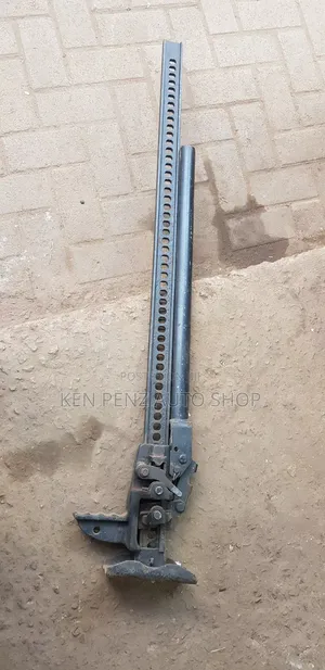 Handy Man Heavy Load Car Jack/ Farm Jack