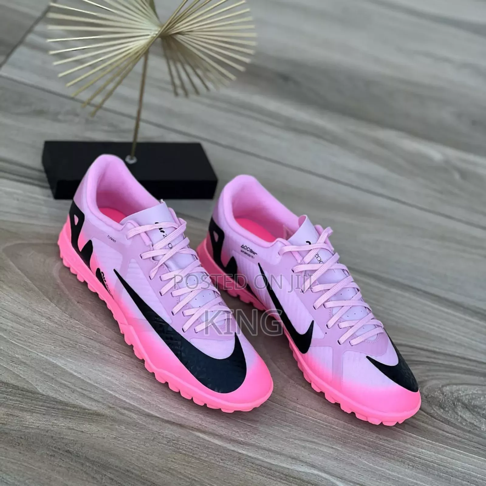 Accurate Soccer Cleats. Nike Mercurial Pinky