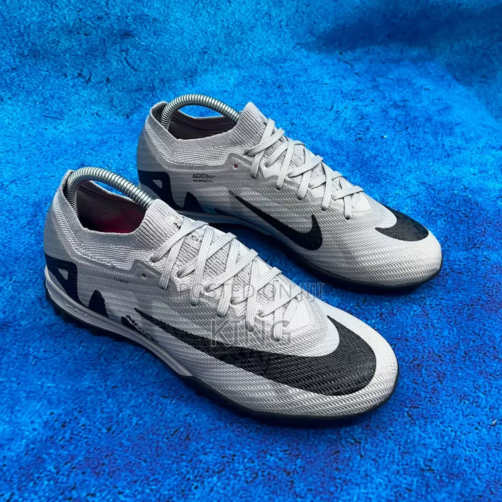 Grand Turf Boots. Nike Mercurial IX. Soccer