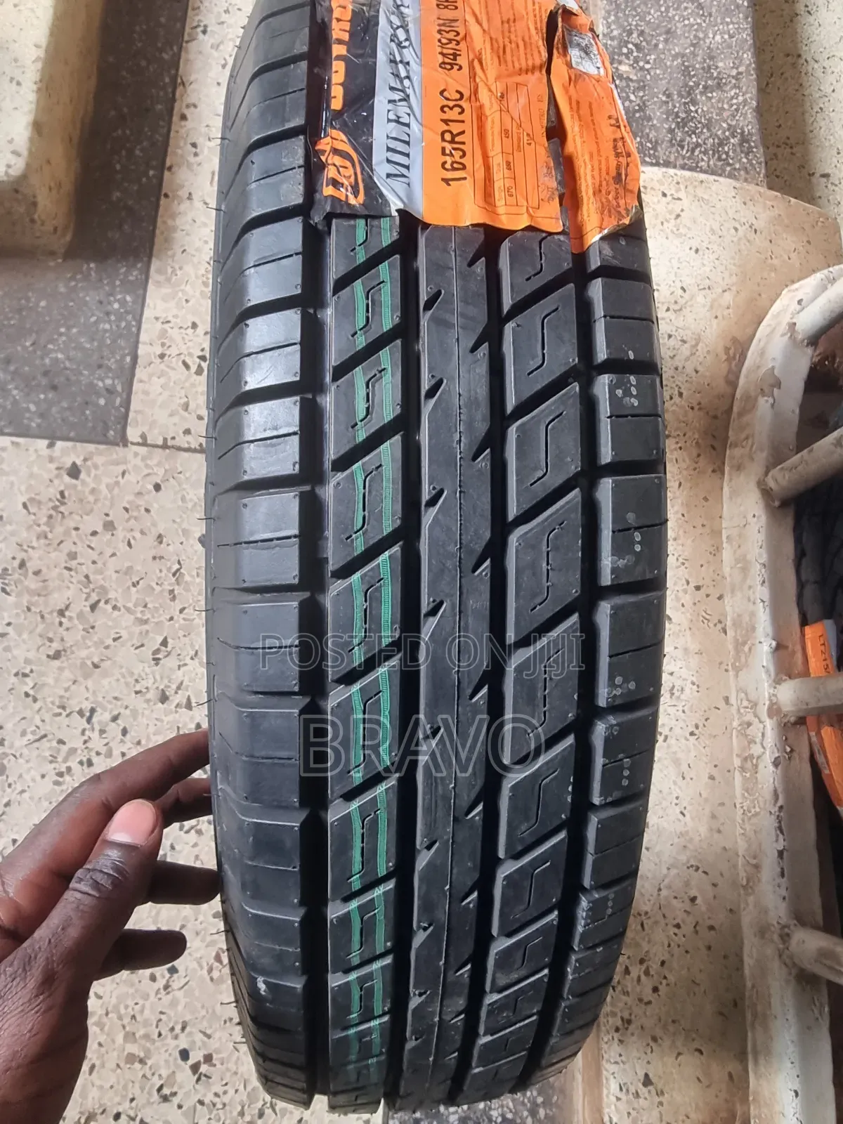 165R13 All Terrian Tires for Canter, Townance, Probox