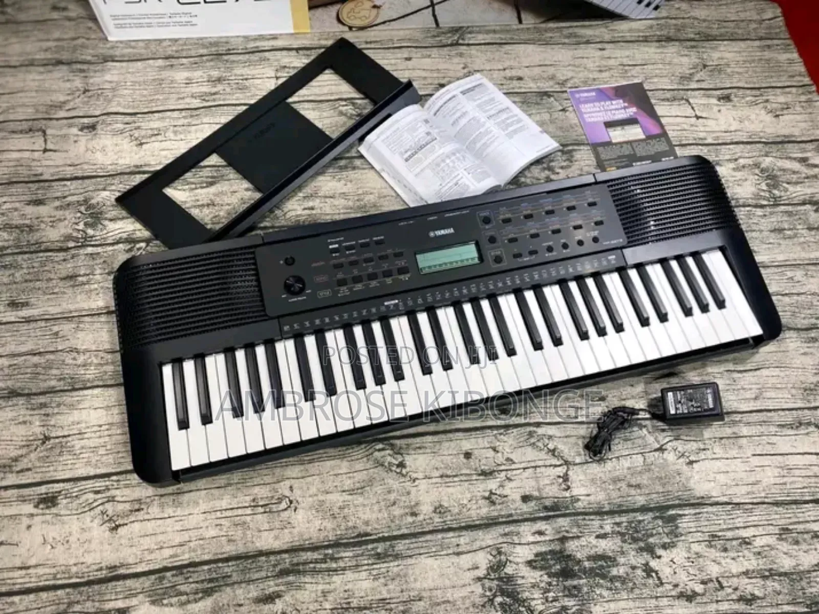 Classic Sound Yamaha PSR E273 Electronic 61 Piano Keyboard