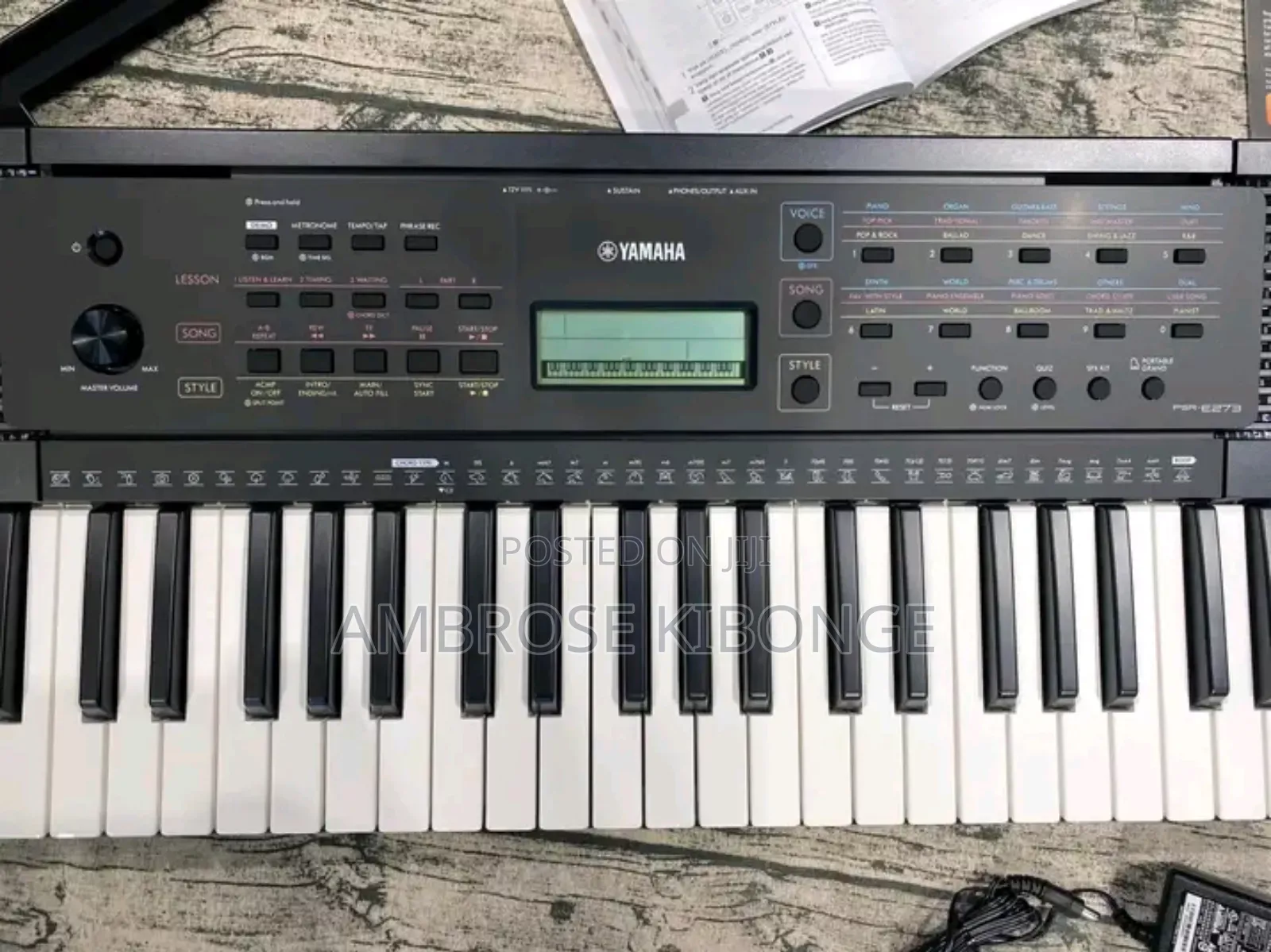 Classic Sound Yamaha PSR E273 Electronic 61 Piano Keyboard
