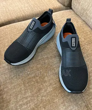 Black/Grey Skechers Go Walk Max Walker Laceless Sneakers