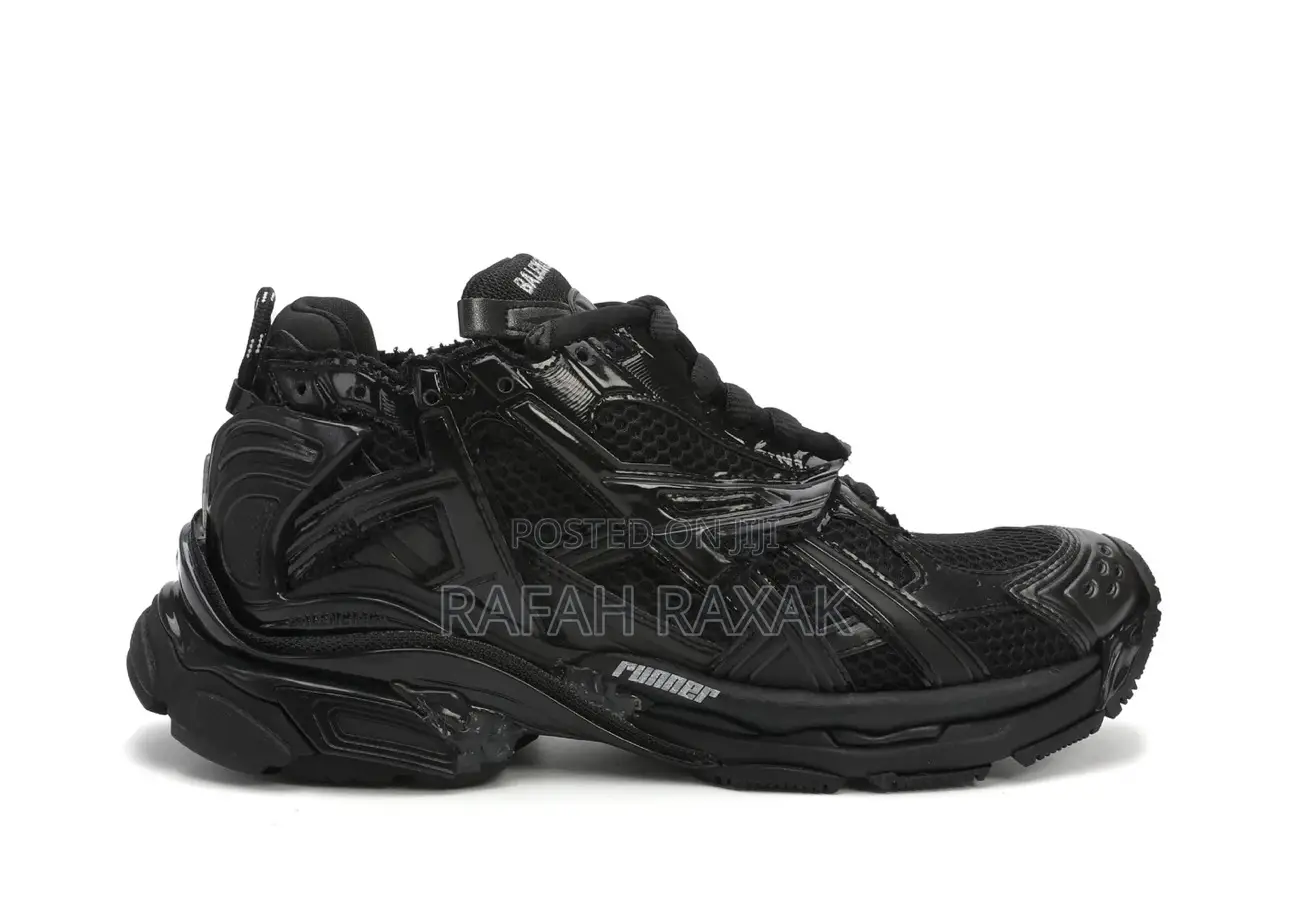Men’S Black Balenciaga Runner Luxury Sneakers