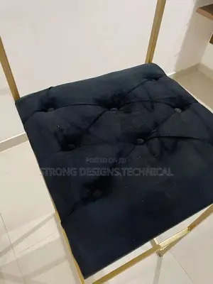 Bar / Counter Stool. Dining Chair.