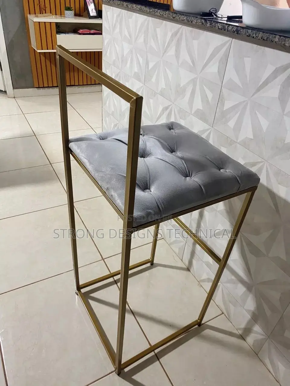 Bar / Counter Stool. Dining Chair.