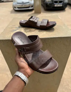 Classic Men Clarks Leather Sandals in Stock