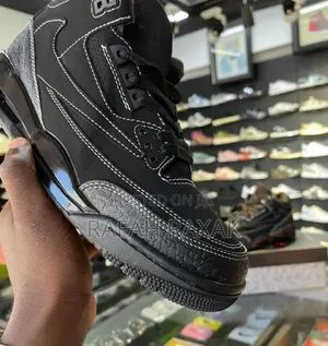 Nike Air Jordan Retro 3 X Travis Scott Black Cat Sneaker