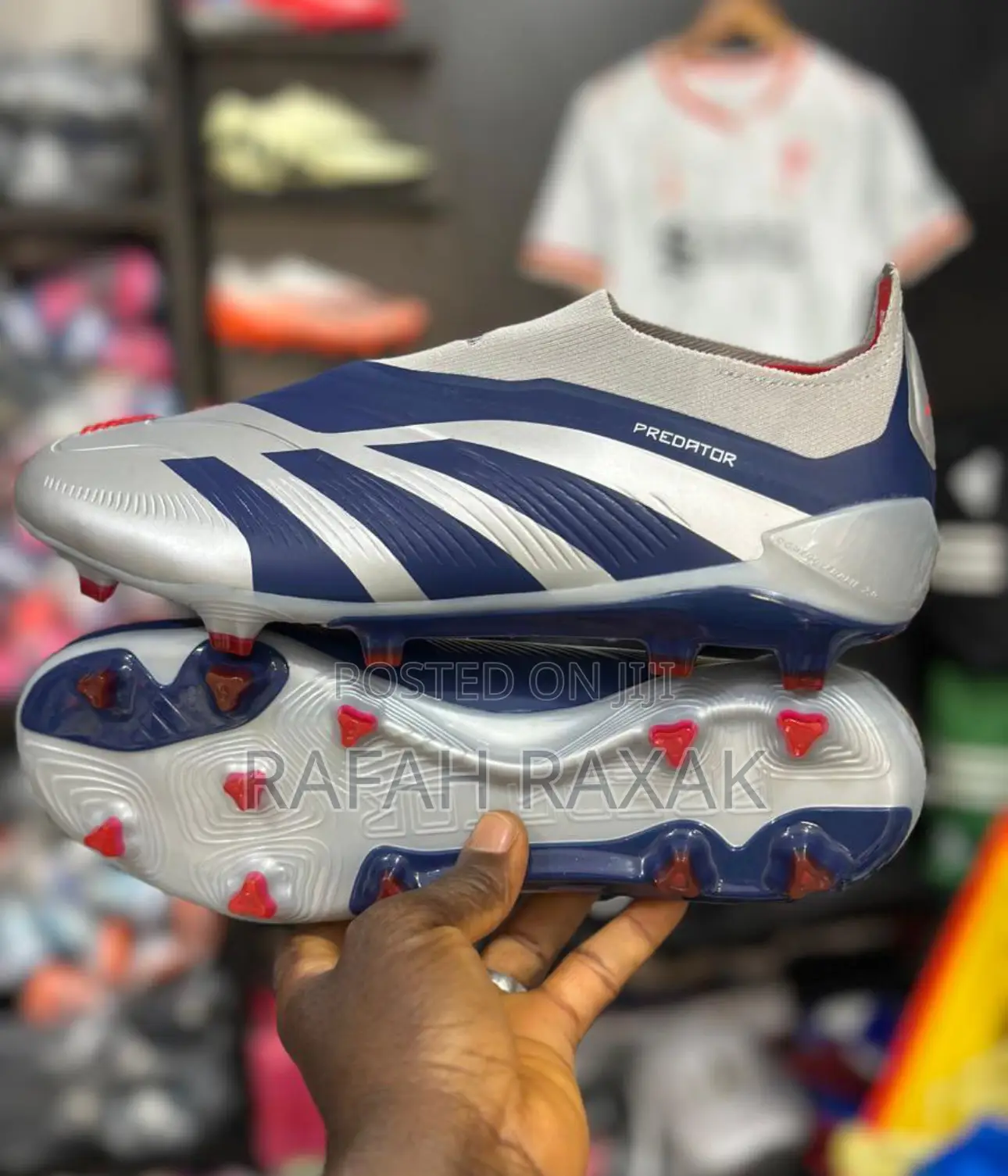 Adidas Predator Accuracy Elite Laceless FG Soccer Boots