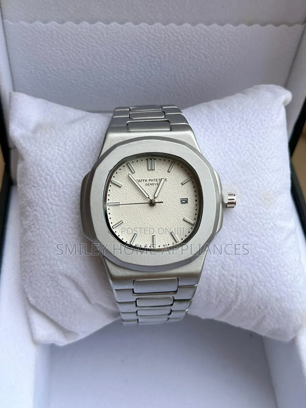 Patek Philippe Classic Watch Gray