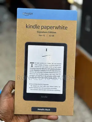 Photo - New Amazon Kindle Paperwhite 32 GB Black