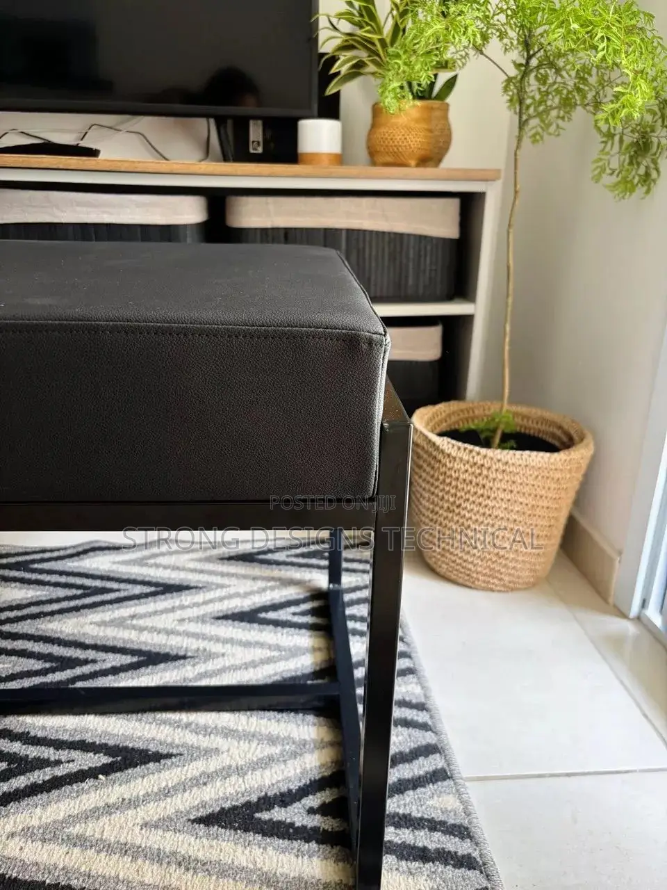 Metallic Stool/ Chair for Receptions/Salons/ Boutiques,Home