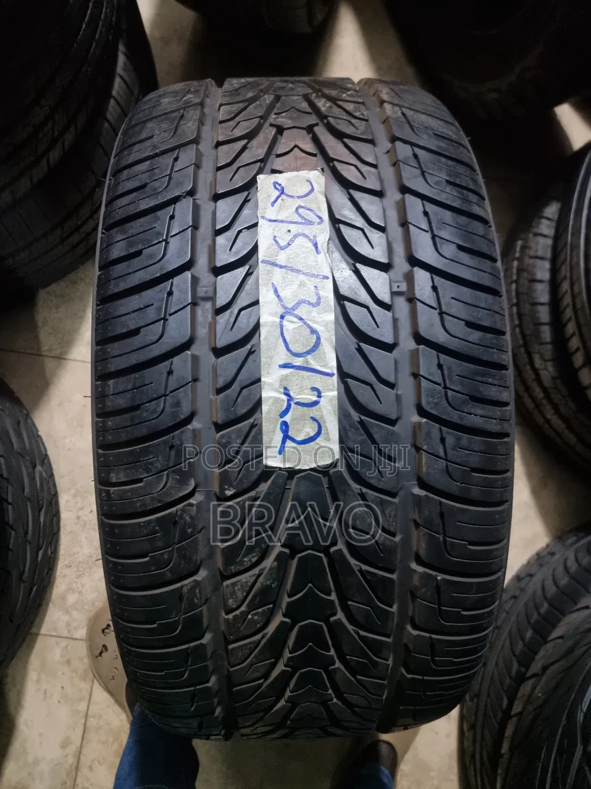 295/30r22 Nexen Tyres Good Condition.