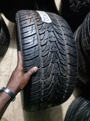 295/30r22 Nexen Tyres Good Condition.