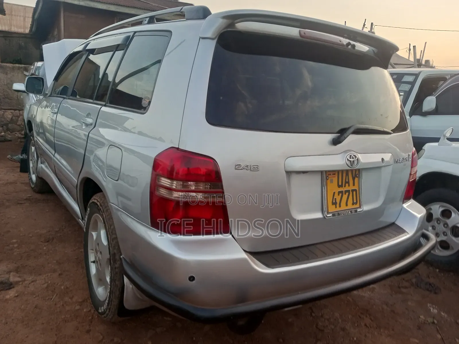 Toyota Kluger 2004 Silver