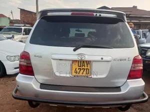 Toyota Kluger 2004 Silver