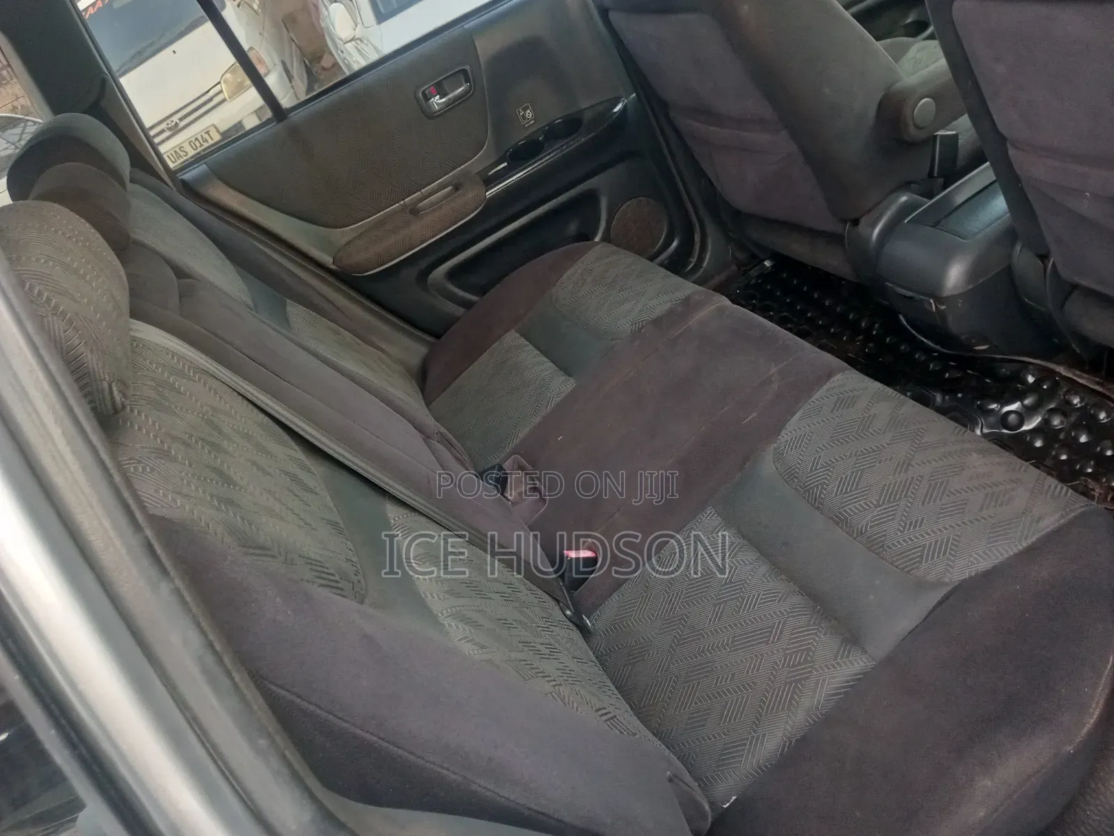 Toyota Kluger 2004 Silver