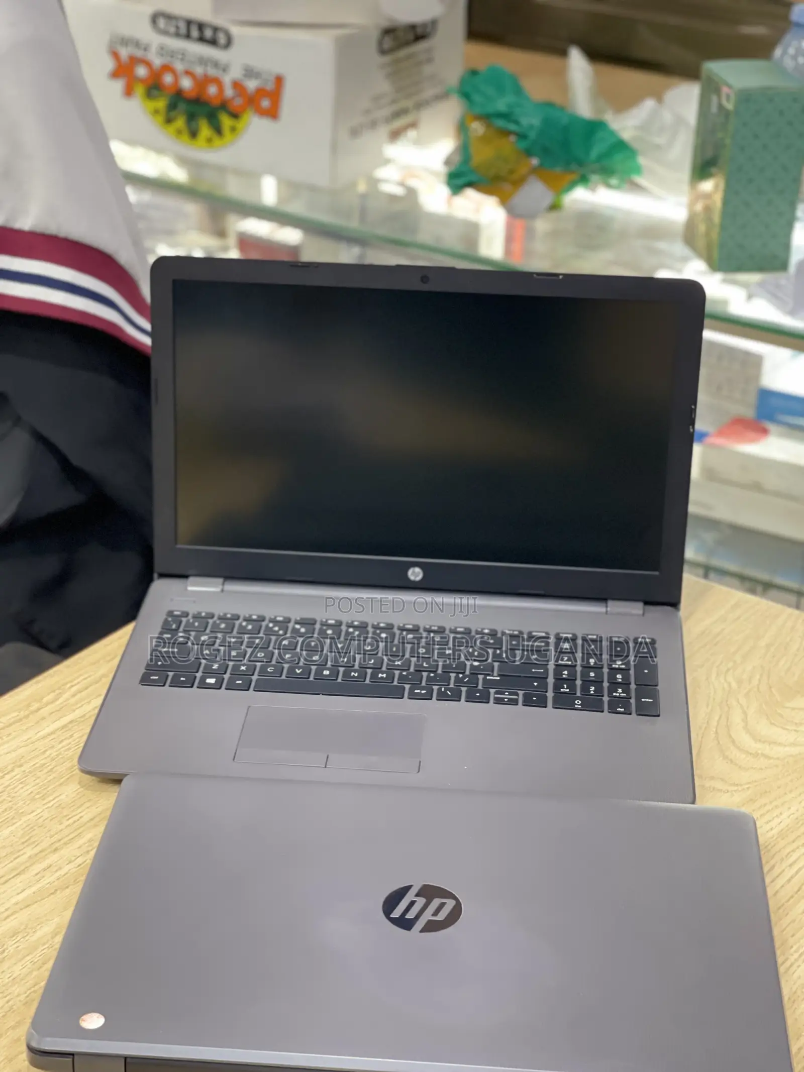 New Laptop HP 250 G6 8GB Intel Core I7 HDD 500GB