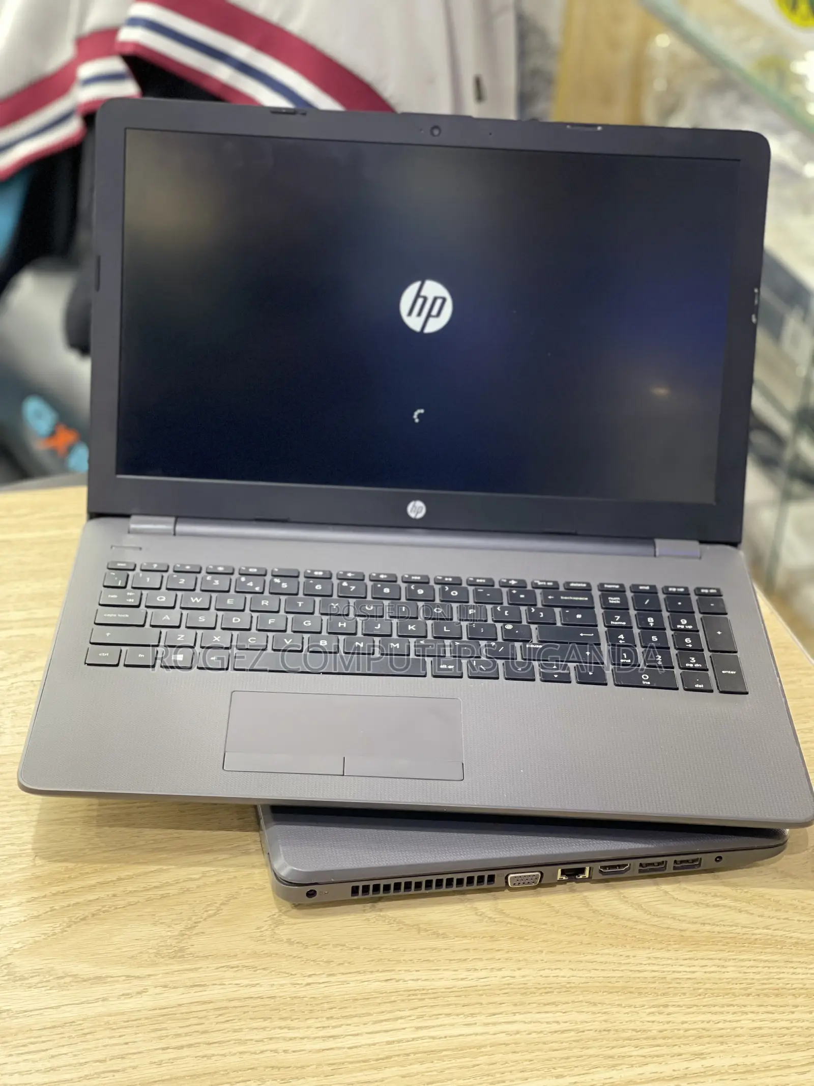 New Laptop HP 250 G6 8GB Intel Core I7 HDD 500GB