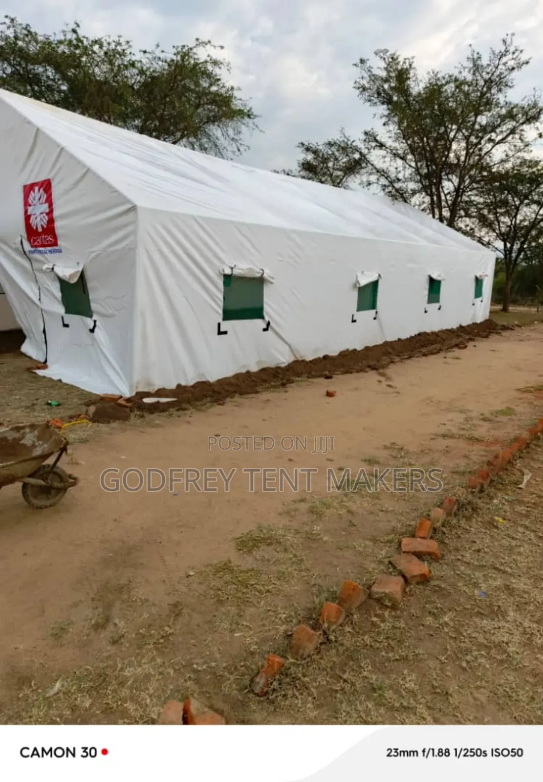 25ft X 48ft Ordinary Tent Covered All Sides