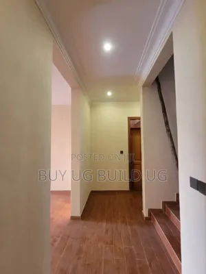 4bdrm Duplex in Munyonyo, Central Division for sale