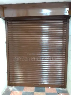 Roller Shutter Door (5ftx8ft) Well Covered