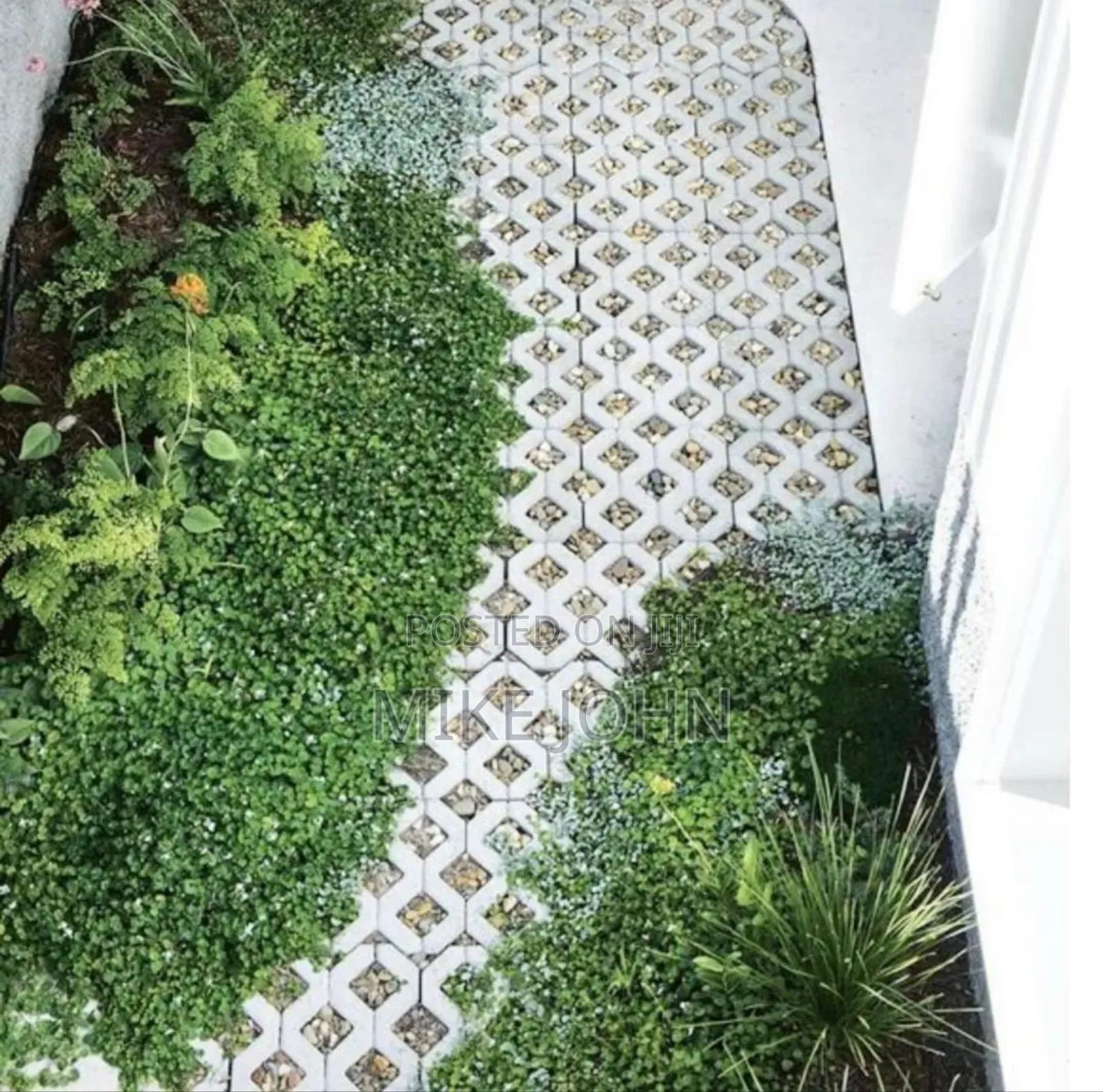 Paver Layer/Installer