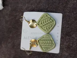 Dangling Earring