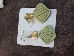 Dangling Earring