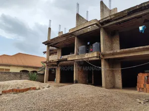 8bdrm Apartment in Kasagati, Central Division for sale