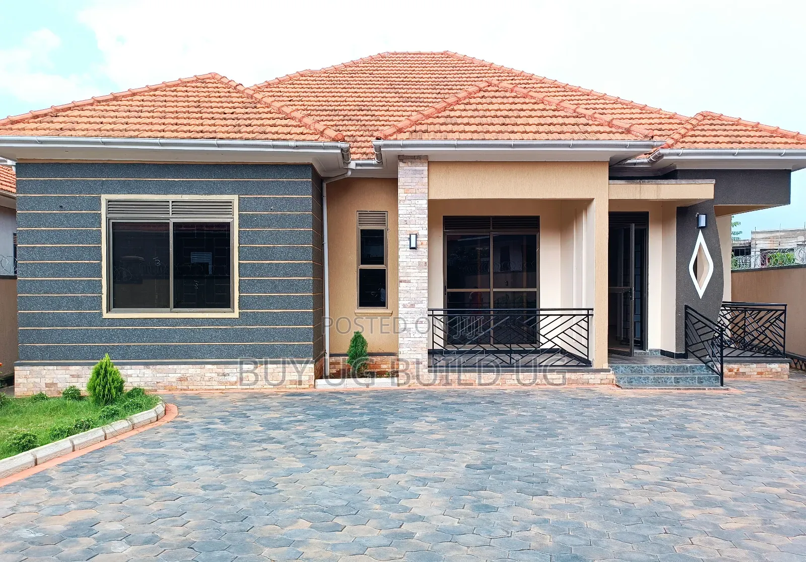 3bdrm Bungalow in Kira for rent