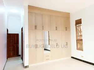3bdrm Bungalow in Kira for rent