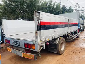Isuzu 6HE1 Engine Long