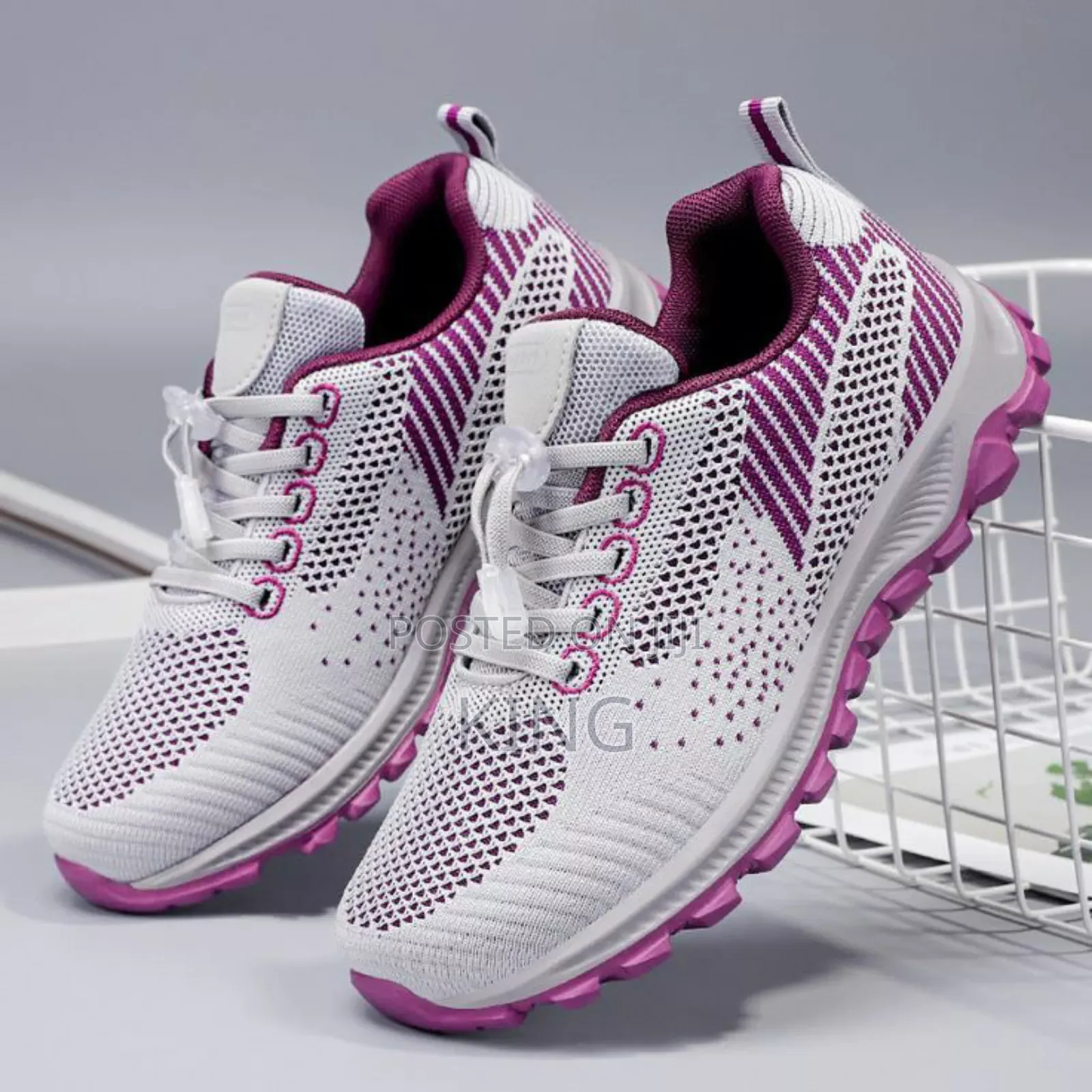 Certified Ultimate Sneakers. Ladies