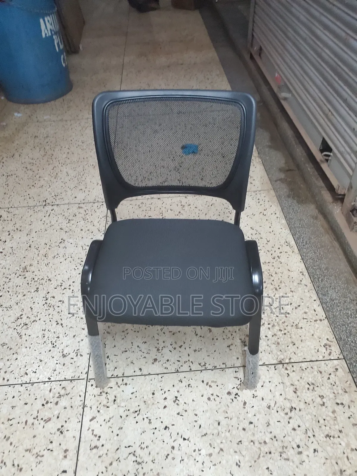 Mesh Back Waiting Chairs