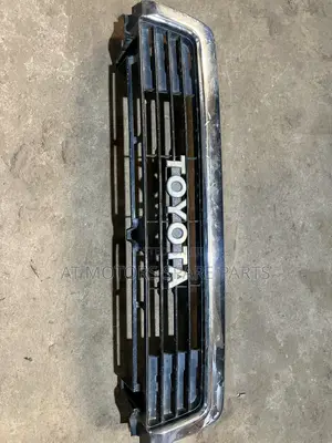 Toyota Landcruiser Front Grill