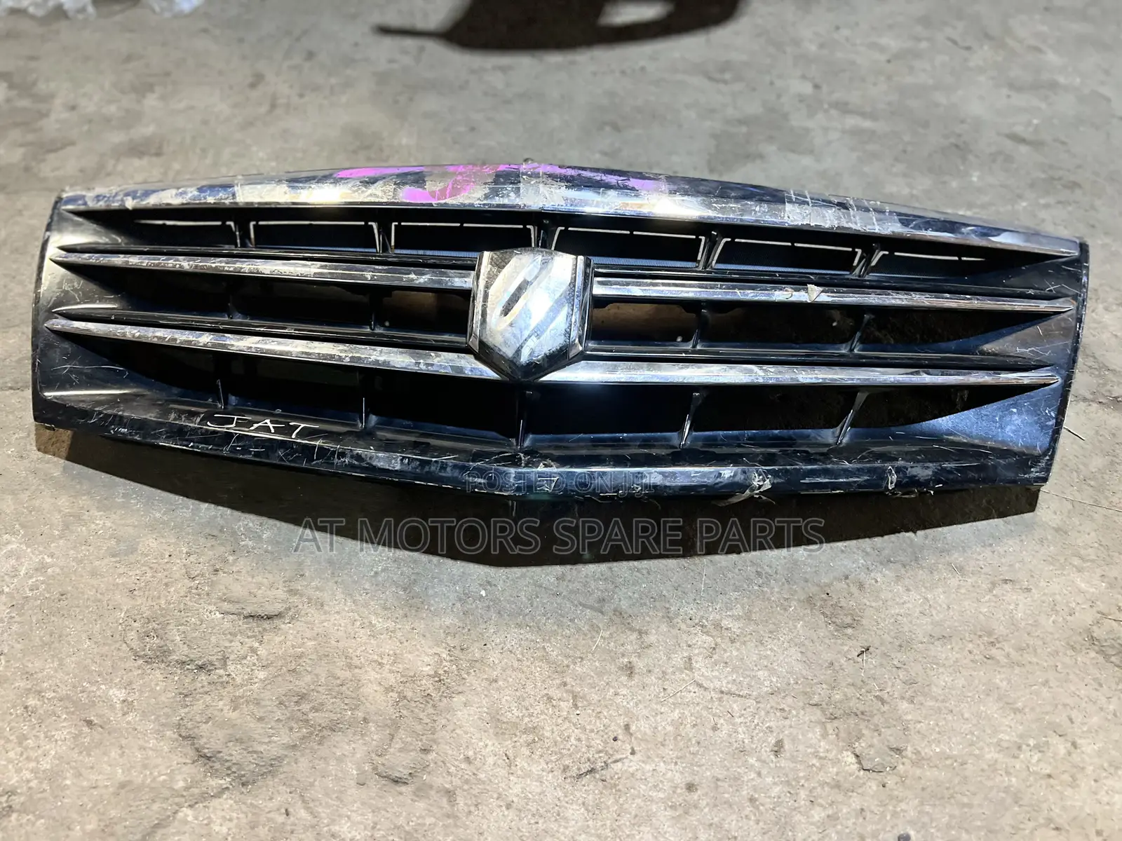 Grille for Toyota Alphard 2005>