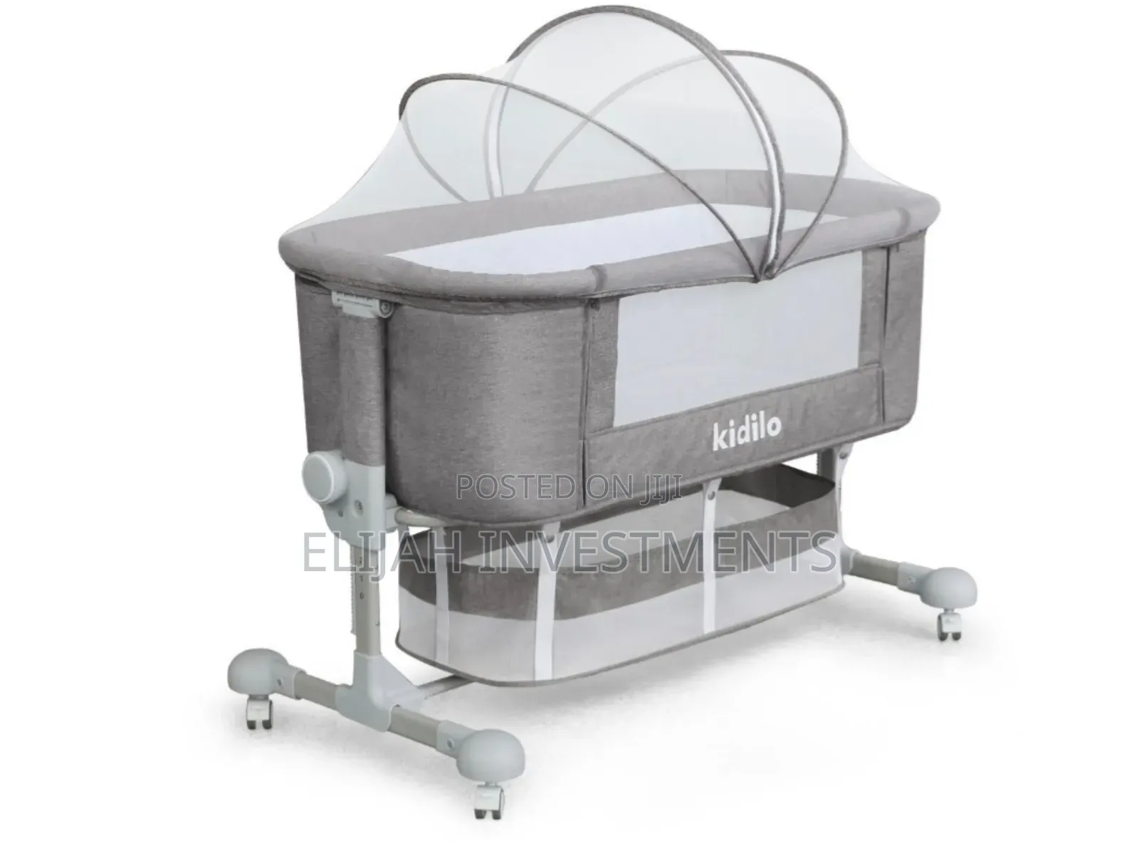 Classy Baby Crib/ Bed With Net and Wheels
