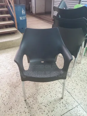 High Plastic Office Chairs